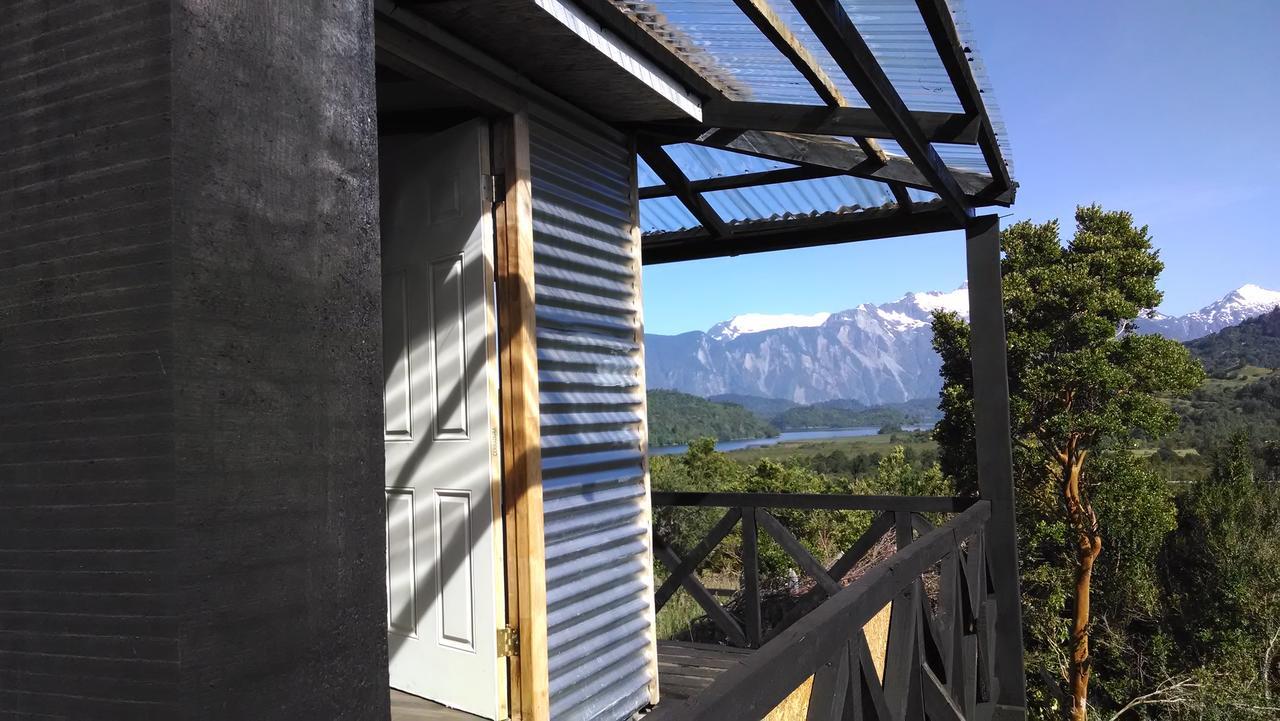 Cabanas Lomas Del Salto Hotel Puerto Chacabuco Buitenkant foto